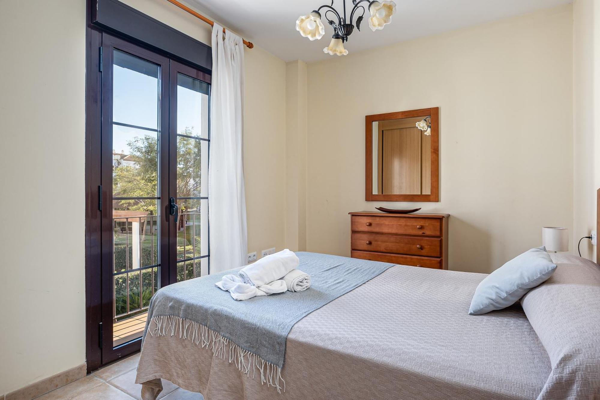 Apartamento Familiar Muy Soleado Cerca De La Playa Y Parking Incluido Chiclana de la Frontera Exterior foto