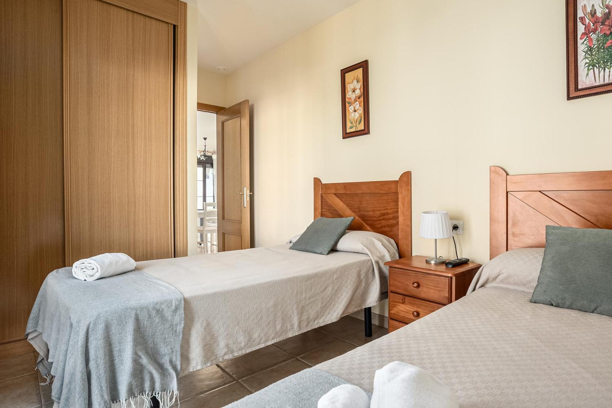 Apartamento Familiar Muy Soleado Cerca De La Playa Y Parking Incluido Chiclana de la Frontera Exterior foto