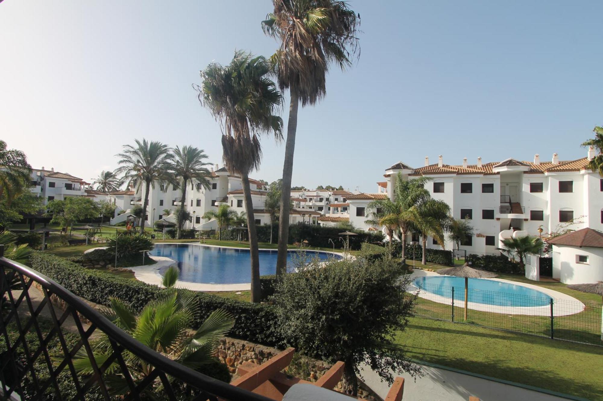 Apartamento Familiar Muy Soleado Cerca De La Playa Y Parking Incluido Chiclana de la Frontera Exterior foto