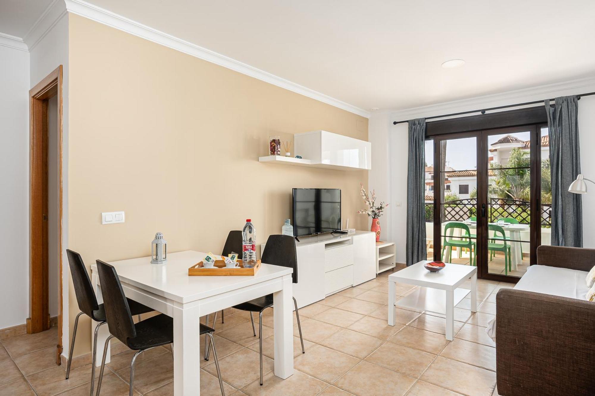 Apartamento Familiar Muy Soleado Cerca De La Playa Y Parking Incluido Chiclana de la Frontera Exterior foto